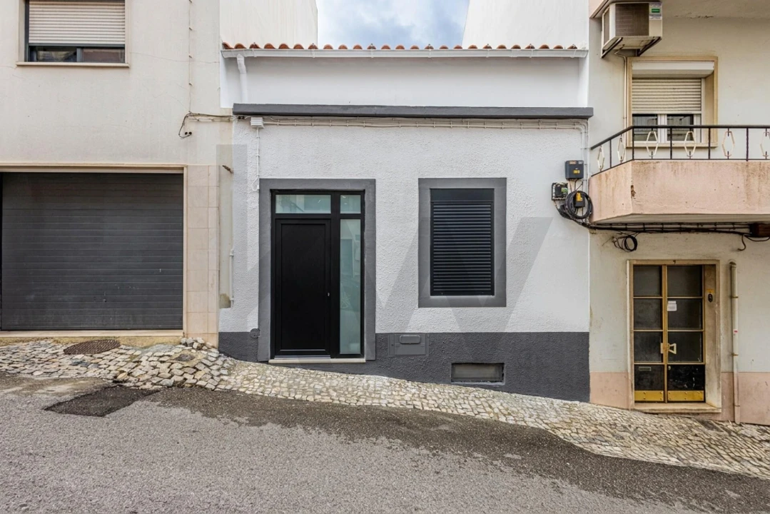 Moradia T3 para Venda em Romeira e Várzea Foto 5