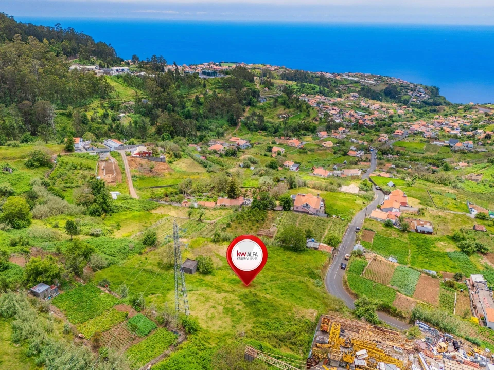 Terreno para Venda em Canhas Foto 24