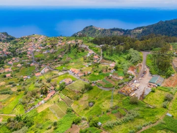 Terreno para Venda em Canhas