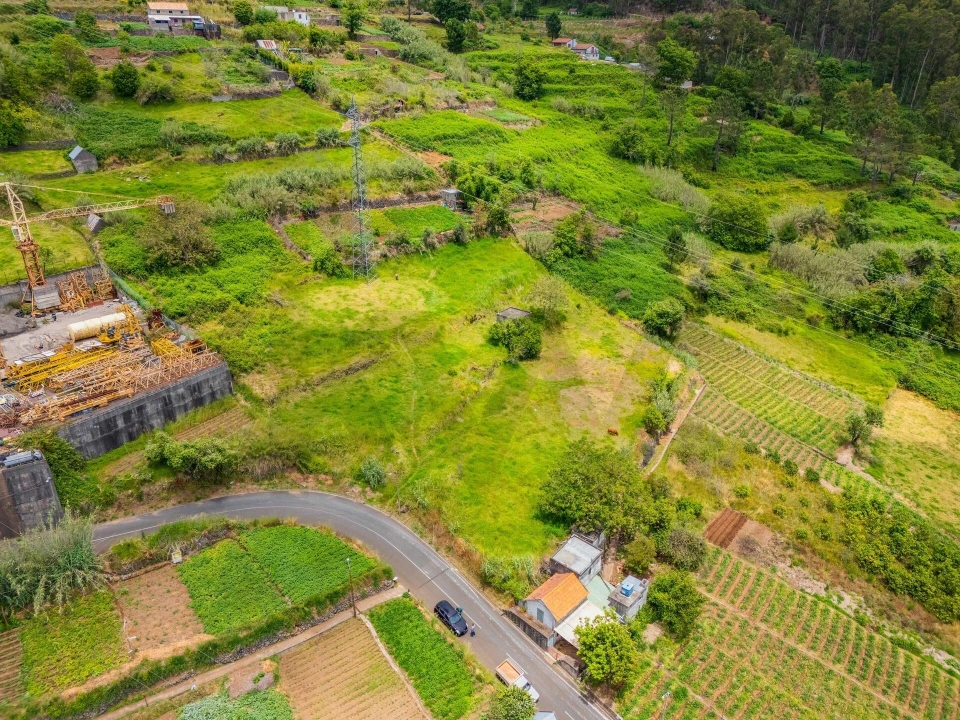 Terreno para Venda em Canhas Foto 16