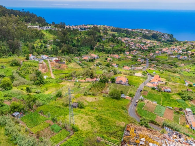 Terreno para Venda em Canhas Foto 23