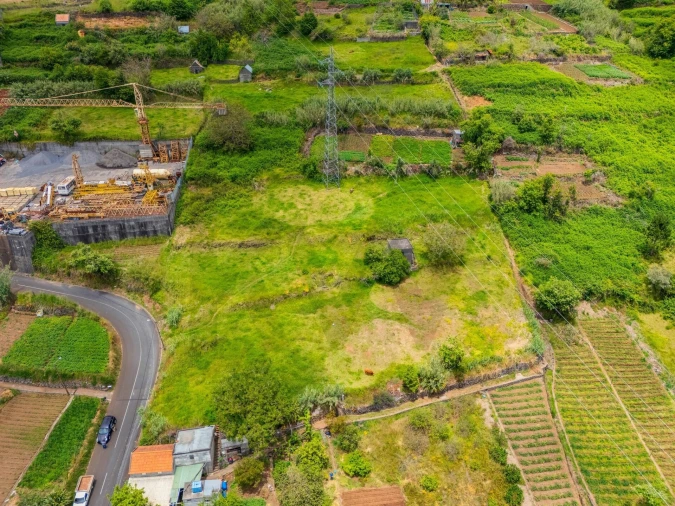 Terreno para Venda em Canhas Foto 17