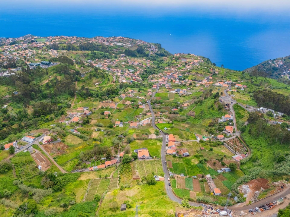 Terreno para Venda em Canhas Foto 7