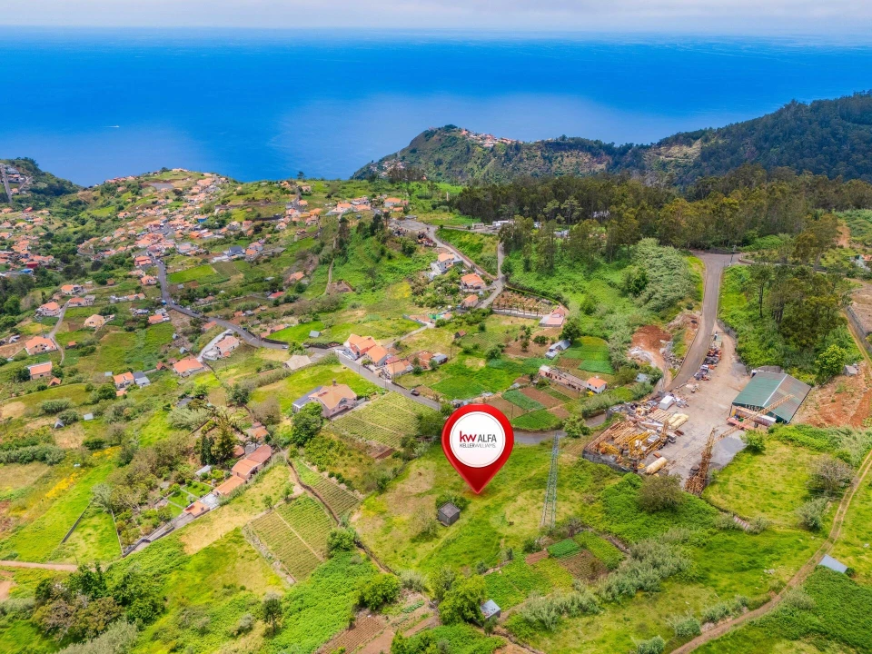 Terreno para Venda em Canhas Foto 21