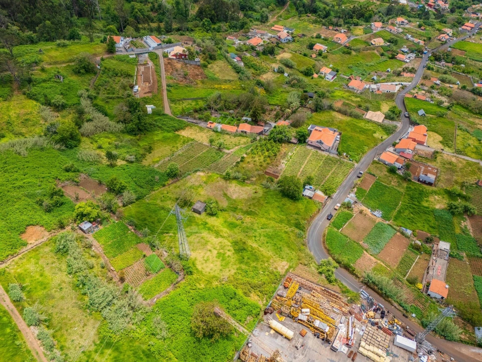 Terreno para Venda em Canhas Foto 12