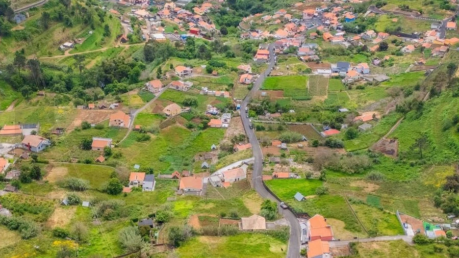Terreno para Venda em Canhas