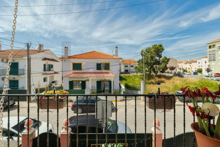 Moradia T3 para Venda em Quinta do Conde Foto 25
