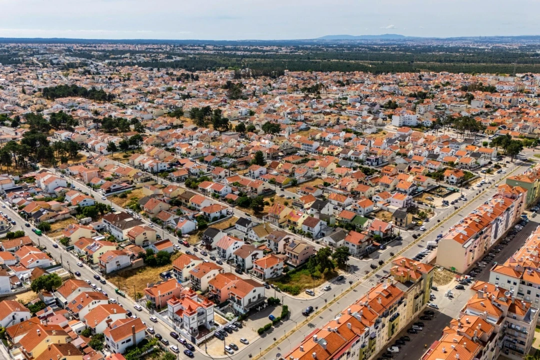 Moradia T3 para Venda em Quinta do Conde Foto 34