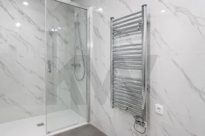 Apartamento T3 para Arrendamento em Ramada e Caneças