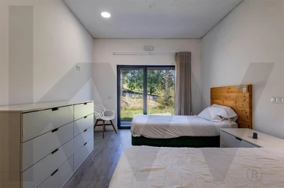 Quinta T5 para Venda em Calvaria de Cima