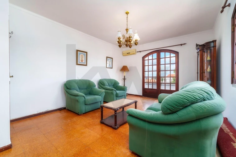 Moradia T5 para Venda em Loule (São Sebastião) Foto 44