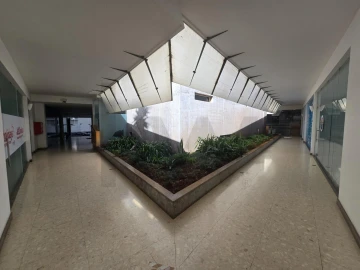 Loja para Venda em Funchal (Se)