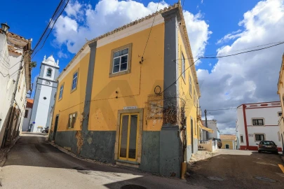 Prédio para Venda em Alcantarilha e Pêra