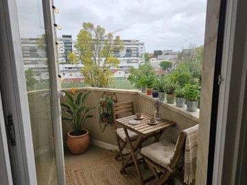 Apartamento T3 para Venda em São Domingos de Benfica