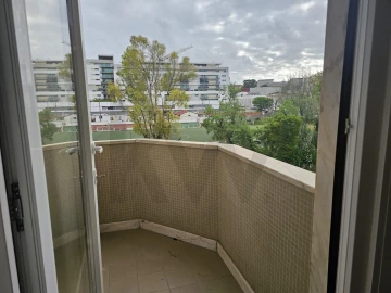 Apartamento T3 para Venda em São Domingos de Benfica