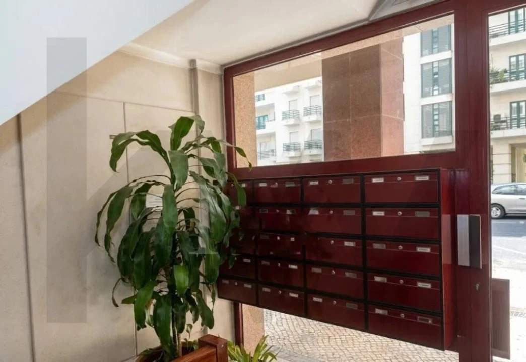 Apartamento T3 para Venda em São Domingos de Benfica Foto 20