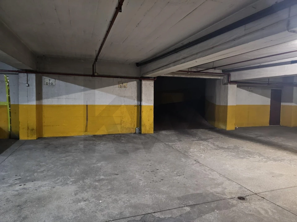 Apartamento T3 para Venda em São Domingos de Benfica Foto 22