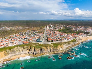 Moradia T7 para Venda em Marinha Grande