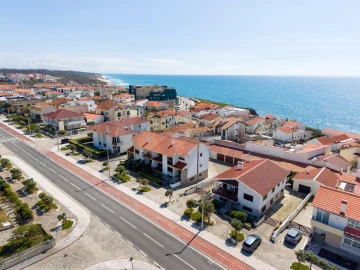 Moradia T7 para Venda em Marinha Grande