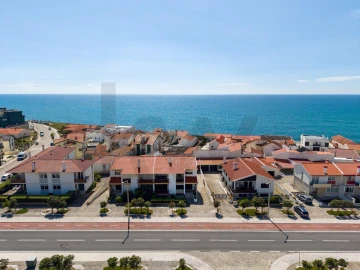 Moradia T7 para Venda em Marinha Grande