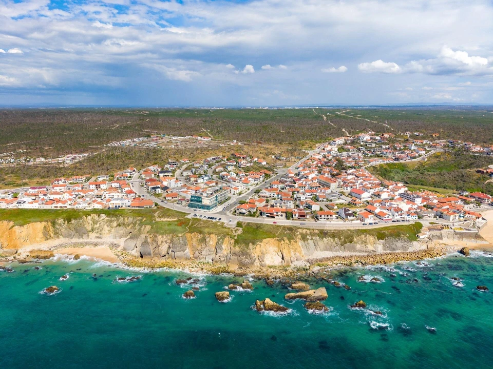 Moradia T7 para Venda em Marinha Grande Foto 60