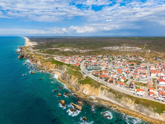 Moradia T7 para Venda em Marinha Grande Foto 61