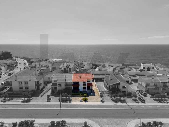Moradia T7 para Venda em Marinha Grande Foto 2