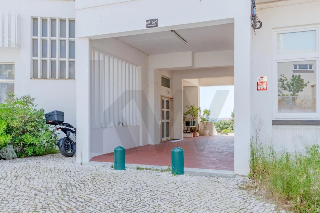 Apartamento T1 para Venda em Cascais e Estoril Foto 17