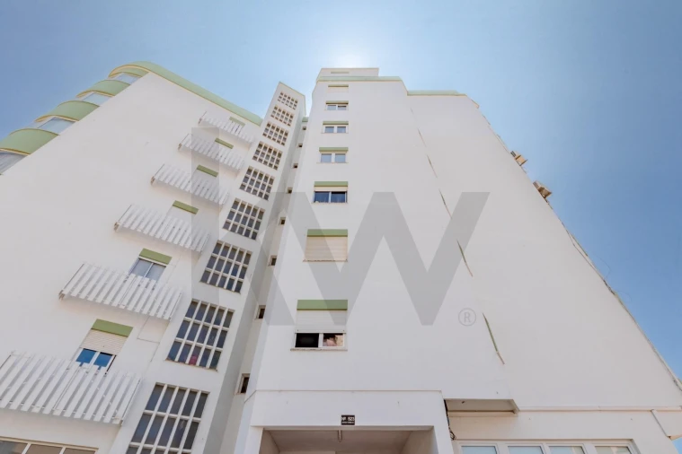 Apartamento T1 para Venda em Cascais e Estoril Foto 15