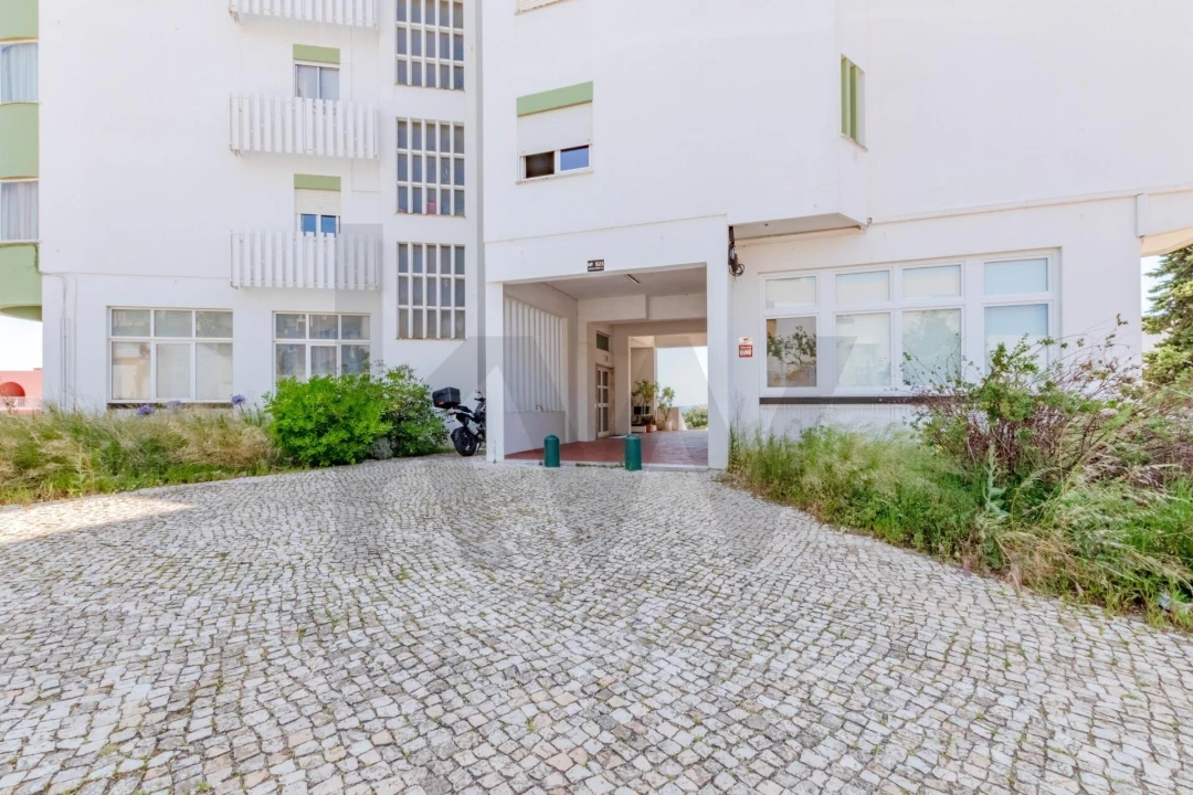Apartamento T1 para Venda em Cascais e Estoril Foto 16