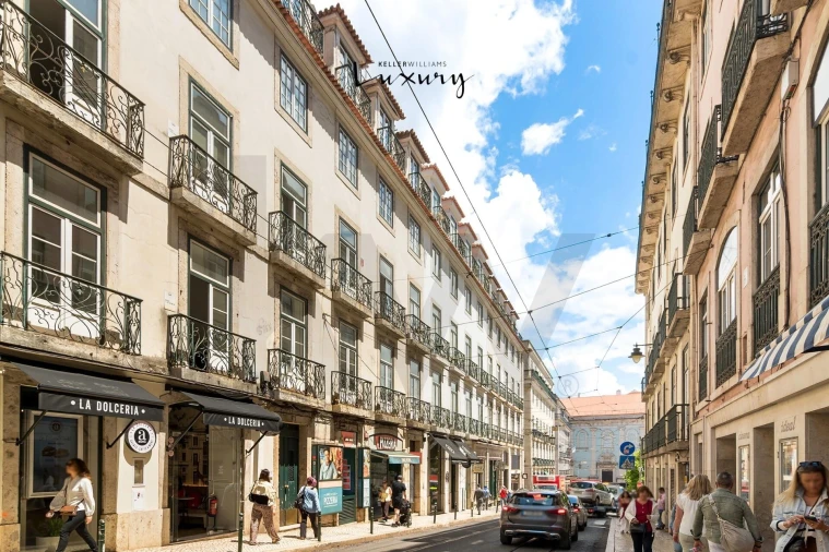 Apartamento T3 para Venda em Misericórdia Foto 30