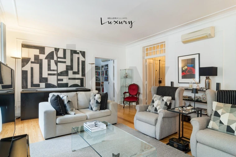 Apartamento T3 para Venda em Misericórdia Foto 5