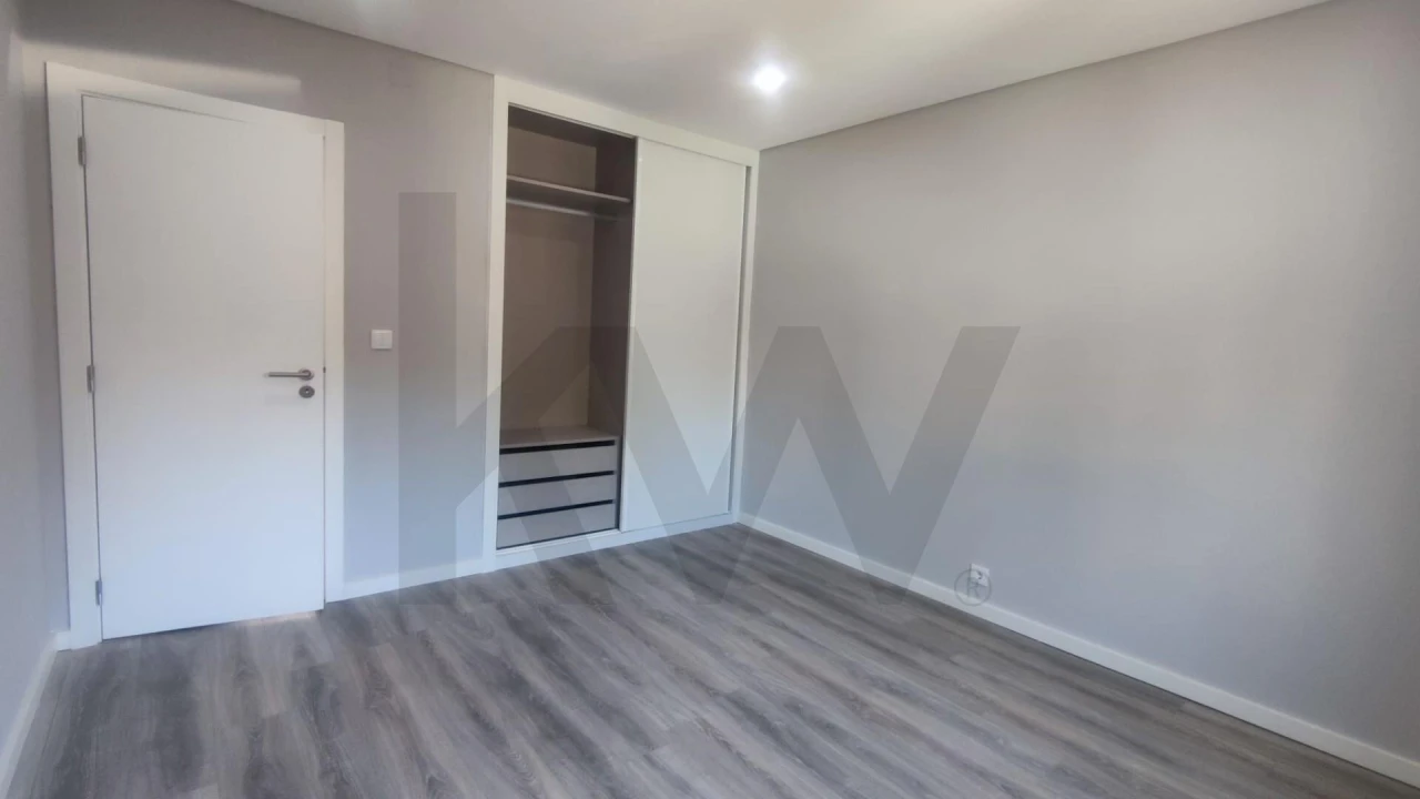 Apartamento T2 para Venda em Almada, Cova da Piedade, Pragal e Cacilhas Foto 6
