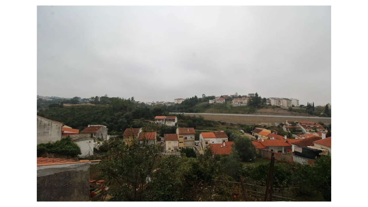 Terreno para Venda em Eiras e São Paulo de Frades Foto 1