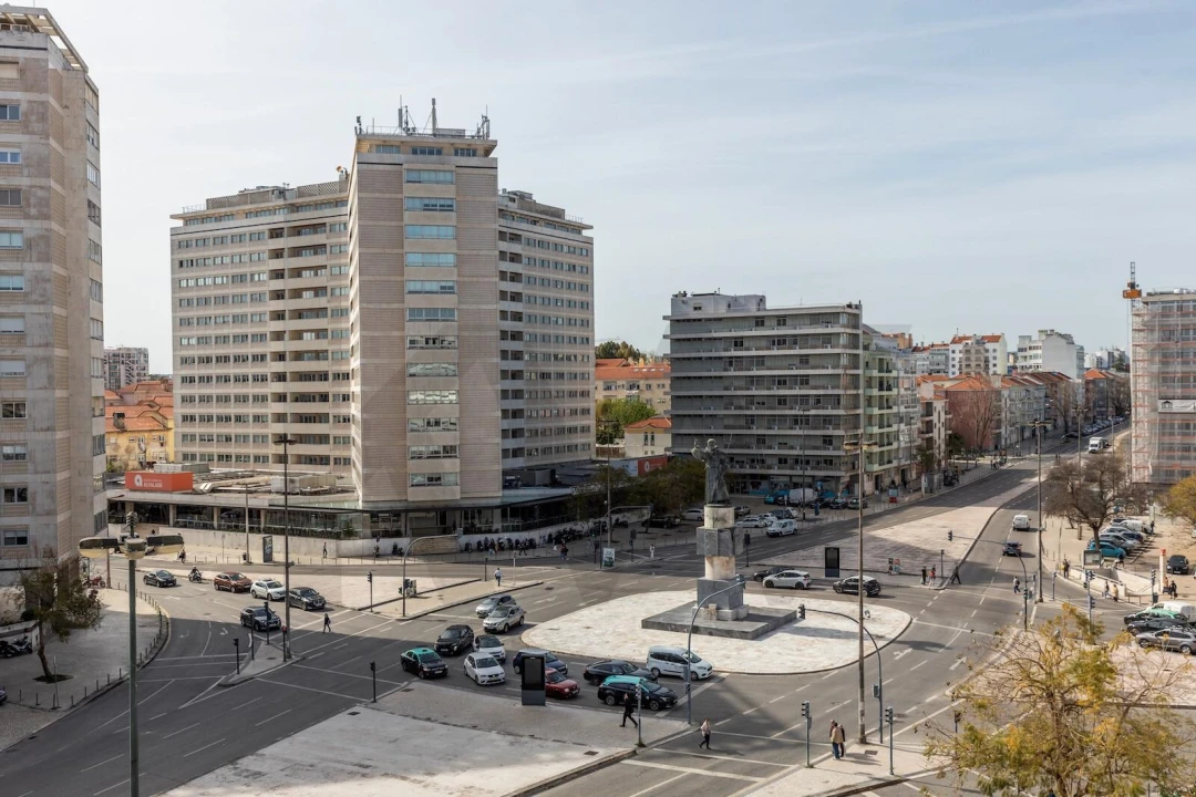 Apartamento T3 para Venda em Alvalade Foto 26