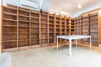 Apartamento T3 para Venda em Alvalade