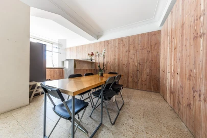 Apartamento T3 para Venda em Alvalade