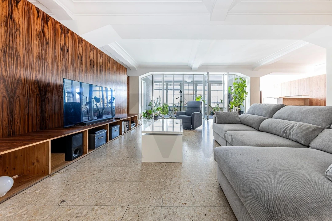 Apartamento T3 para Venda em Alvalade Foto 3