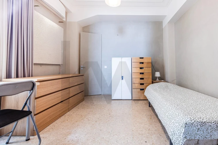 Apartamento T3 para Venda em Alvalade Foto 7