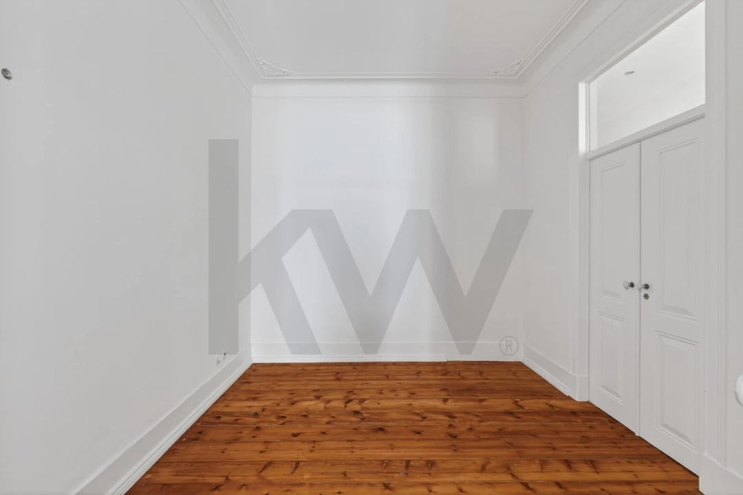 Apartamento T3 para Venda em Arroios Foto 16