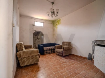 Moradia T2 para Venda em Vermelha