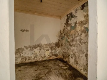 Moradia T2 para Venda em Vermelha