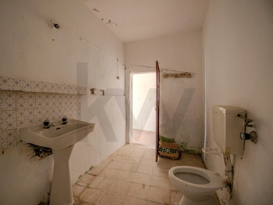 Moradia T2 para Venda em Vermelha Foto 8
