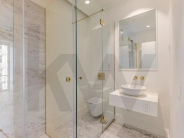 Apartamento T2 para Arrendamento em Avenidas Novas