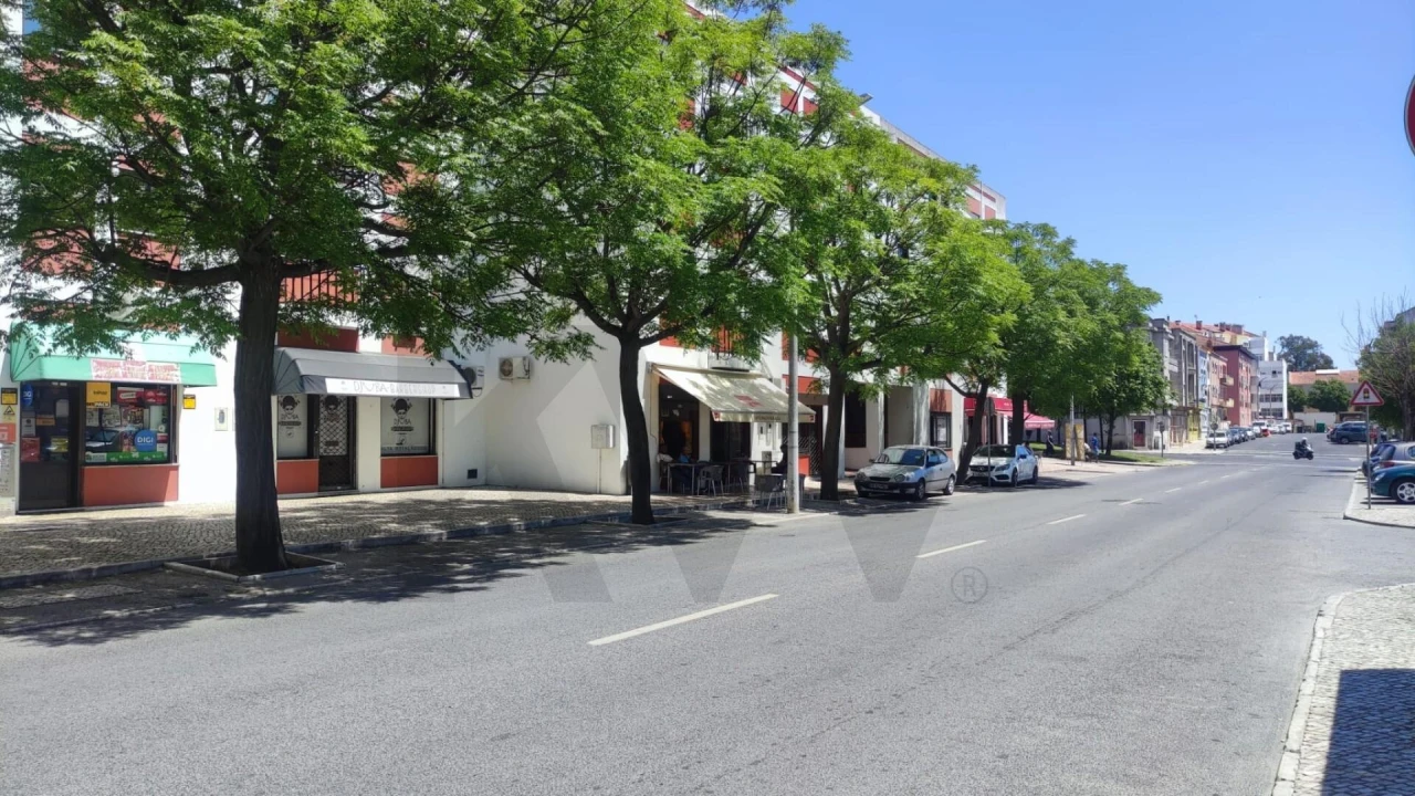 Apartamento T3 para Venda em Moita Foto 14