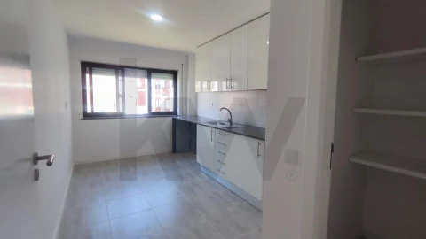 Apartamento T3 para Venda em Moita