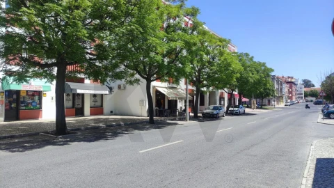 Apartamento T3 para Venda em Moita