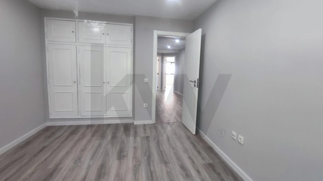 Apartamento T3 para Venda em Moita Foto 13