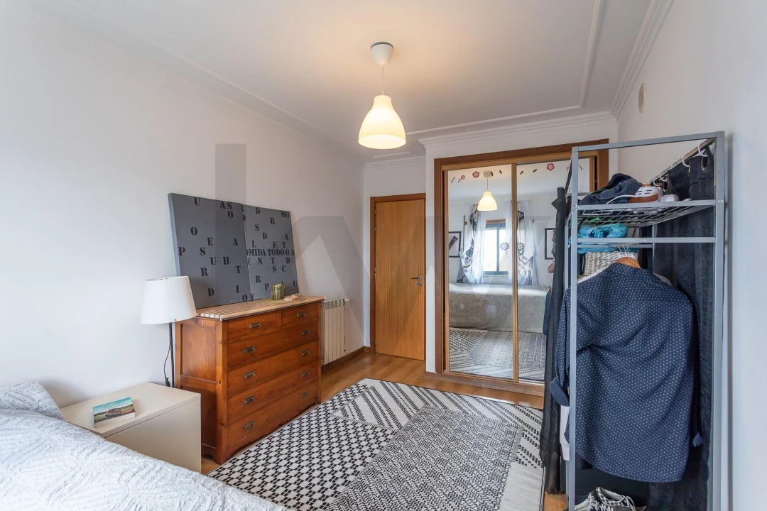 Apartamento T3 para Venda em Algueirão-Mem Martins Foto 22