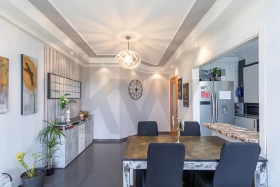 Apartamento T3 para Venda em Algueirão-Mem Martins